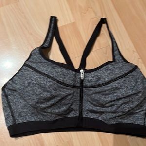 Victoria Secret Sports Bra